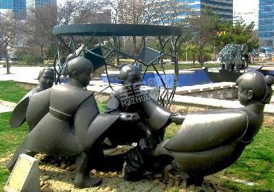 鑄銅人物雕塑定制